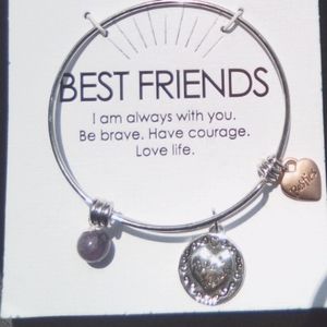 NWTS BEST FRIENDS CHARM BRACELET